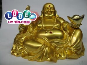 Ngủ mơ thấy ông địa may hay rủi, đánh con gì?